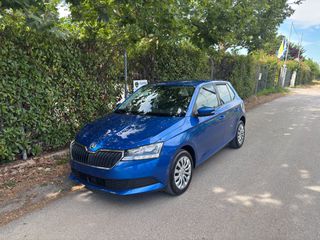 Skoda Fabia 2019 1.0 MPI AMBITION!!-thumb-2