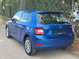Skoda Fabia 2019 1.0 MPI AMBITION!!-thumb-4
