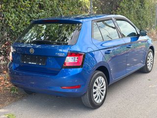 Skoda Fabia 2019 1.0 MPI AMBITION!!-thumb-17