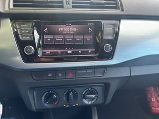 Skoda Fabia 2019 1.0 MPI AMBITION!!-thumb-23