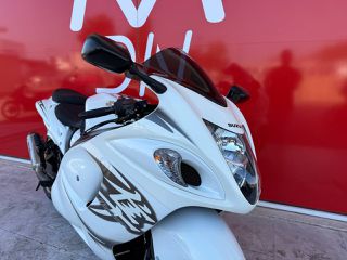 Suzuki GSXR 1300 Hayabusa 2014-thumb-39