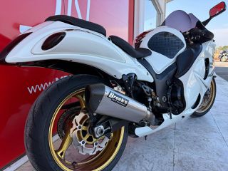 Suzuki GSXR 1300 Hayabusa 2014-thumb-11