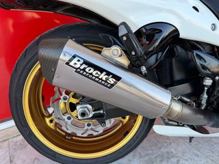 Suzuki GSXR 1300 Hayabusa 2014-thumb-20