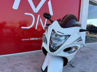Suzuki GSXR 1300 Hayabusa 2014-thumb-23