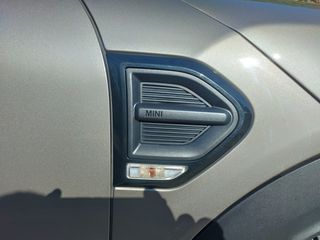 Mini Countryman 2019-thumb-10