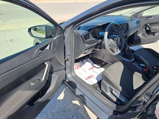 Volkswagen Polo 2021 1.0 MPI TRENDLINE-thumb-22