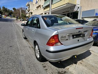 Ford Focus 2003-thumb-3