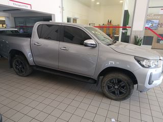 Toyota Hilux 2023 DOUBLE CAB 4X4 CRUISER