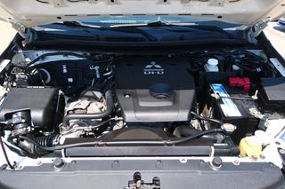 Mitsubishi L200 2016 ΕΛΛΗΝΙΚΗΣ ΑΝΤ/ΠΕΙΑΣ ΓΕΝΙΚΗ ΕΠΙΣΚΕΥΗ ΚΙΝΗΤΗΡΑ ΕΓΓΥΗΣΗ-thumb-10