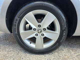 Skoda Octavia 2014 ΤΡΙΠΛΗ ΕΓΓΥΗΣΗ ΑΤΡΑΚΑΡΙΣΤΟΥ ΧΙΛΙΟΜΕΤΡΩΝ ΜΗΧΑΝΗΣ-thumb-11