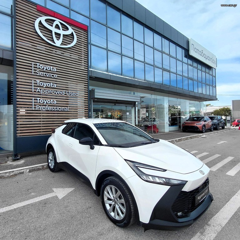 Toyota C-HR 2025 2.0 HYBRID PLUG IN C-ULT PHEV 223HP