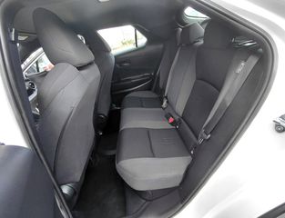 Toyota C-HR 2025 2.0 HYBRID PLUG IN C-ULT PHEV 223HP-thumb-44