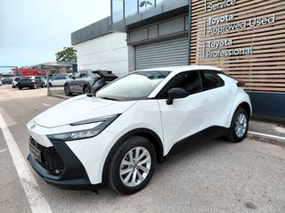 Toyota C-HR 2025 2.0 HYBRID PLUG IN C-ULT PHEV 223HP-thumb-14