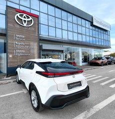 Toyota C-HR 2025 2.0 HYBRID PLUG IN C-ULT PHEV 223HP-thumb-17