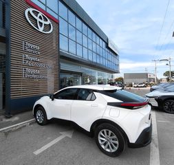 Toyota C-HR 2025 2.0 HYBRID PLUG IN C-ULT PHEV 223HP-thumb-19