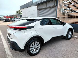 Toyota C-HR 2025 2.0 HYBRID PLUG IN C-ULT PHEV 223HP-thumb-26