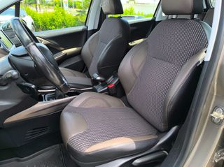 Peugeot 2008 2014 1.6 BLUEHDI 100 ALLURE-thumb-14