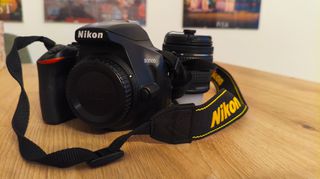 Nikon DSLR-thumb-3
