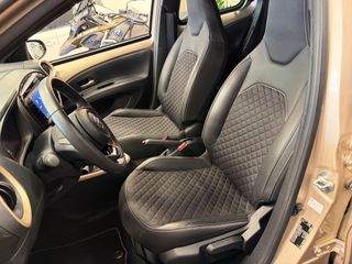 Toyota Aygo (X) 2024 X-LIMITED-thumb-8