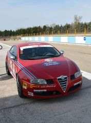 Alfa Romeo GT 2005 DISTINCTIVE 3 2 V6  Βusso-thumb-5