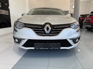 Renault Megane 2017-thumb-4