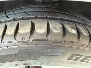 Renault Megane 2017-thumb-40
