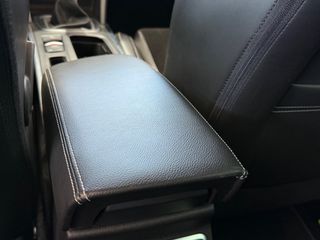 Renault Megane 2017-thumb-26