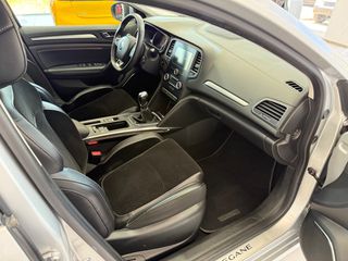 Renault Megane 2017-thumb-18