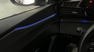 Peugeot 408 2024 1.6 HYBRID PLUG-IN 180HP GT-thumb-52