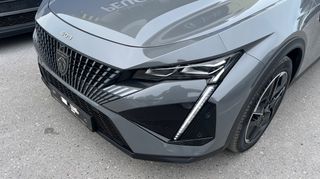 Peugeot 408 2024 1.6 HYBRID PLUG-IN 180HP GT-thumb-18