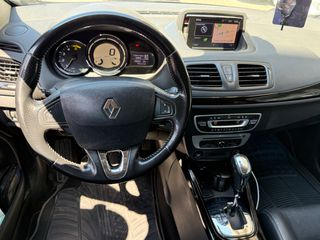 Renault Megane 2015 S/W 1.5 DCI FULL EXTRA BOSE SOUND NAVI CAMERA 5D-thumb-7