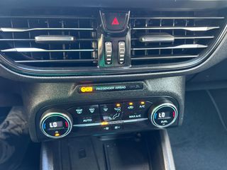 Ford Focus 2019 1.0 ECOBOOST ST-LINE-thumb-21