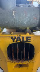 Yale 1995-thumb-3