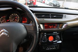 Citroen C3 2012 DIESEL | ΗΛΙΟΡΟΦΗ | ΠΡΩΤΟ ΧΕΡΙ | ΒΟΟΚ SERVICE-thumb-6