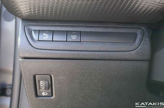Peugeot 208 2019 Allure | Automatic | Navi | Clima | Rear Camera-thumb-20