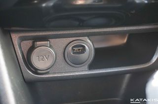 Peugeot 208 2019 Allure | Automatic | Navi | Clima | Rear Camera-thumb-37