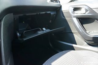 Peugeot 208 2019 Allure | Automatic | Navi | Clima | Rear Camera-thumb-40