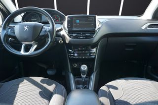 Peugeot 208 2019 Allure | Automatic | Navi | Clima | Rear Camera-thumb-14