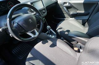 Peugeot 208 2019 Allure | Automatic | Navi | Clima | Rear Camera-thumb-18