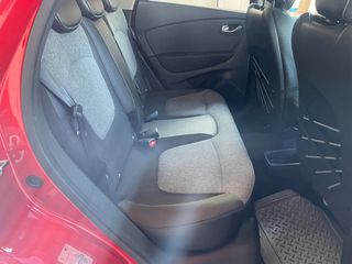 Renault Captur 2018-thumb-7
