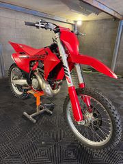 KTM 300 SX 2025 GASGAS MC 300