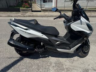 Kymco Xciting 400i 2013-thumb-1