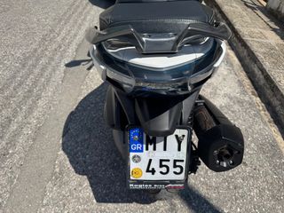 Kymco Xciting 400i 2013-thumb-6