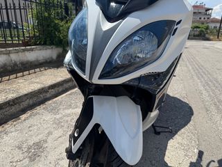 Kymco Xciting 400i 2013-thumb-9