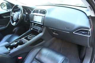 Jaguar F-Pace 2017 HSE TD4 DYNAMIC 180HP 4X4 PANORAMA EURO6 ΔΕΡΜΑ ΑΡΙΣΤO-thumb-9