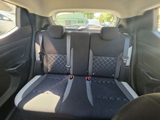 Nissan Micra 2017 0.9 Acenta-thumb-8