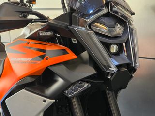 KTM 1390 Super Adventure 2026 EVO & TECK PACK-thumb-9