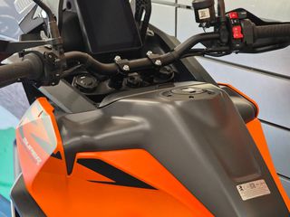 KTM 1390 Super Adventure 2026 EVO & TECK PACK-thumb-24