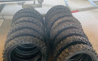 Λάστιχα 140/80/18 Michelin-Pirelli Scorpion -Metzeler ελαφρώς μεταχειρισμενα.