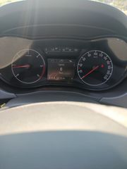 Opel Corsa 2015-thumb-5
